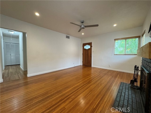 Building Photo - 240 S Mariposa St