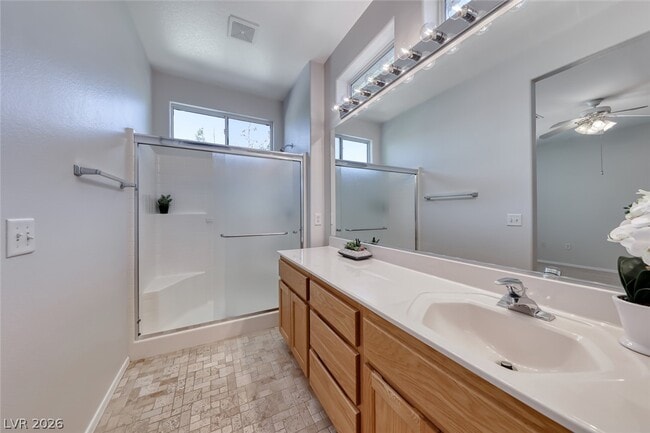 Building Photo - 2343 Schaeffer Hills Dr