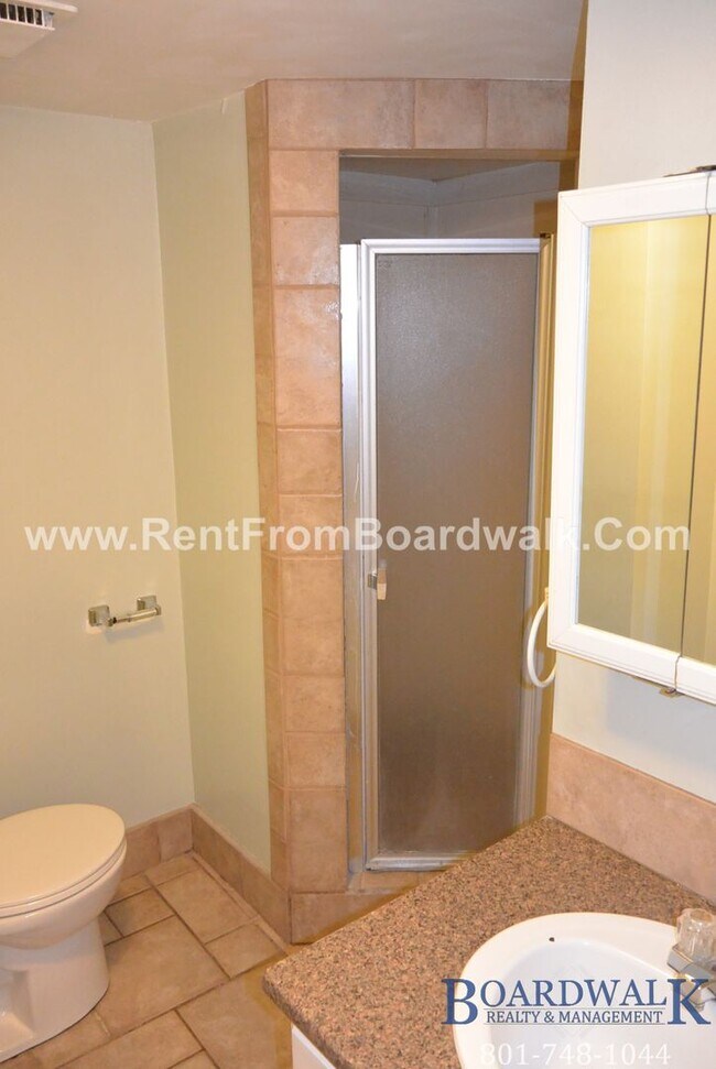 Building Photo - 1955-1957 S Foothill Dr