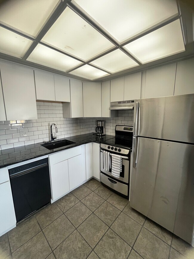 Building Photo - The Baxter - Residential