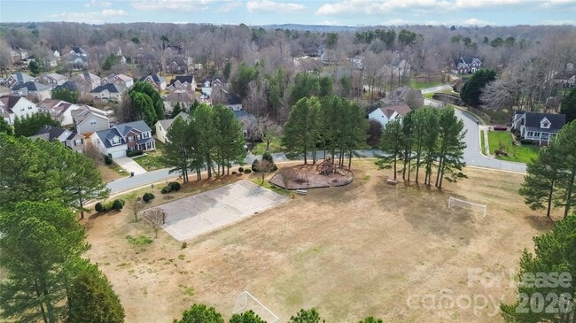 Building Photo - 11420 Mangla Dr