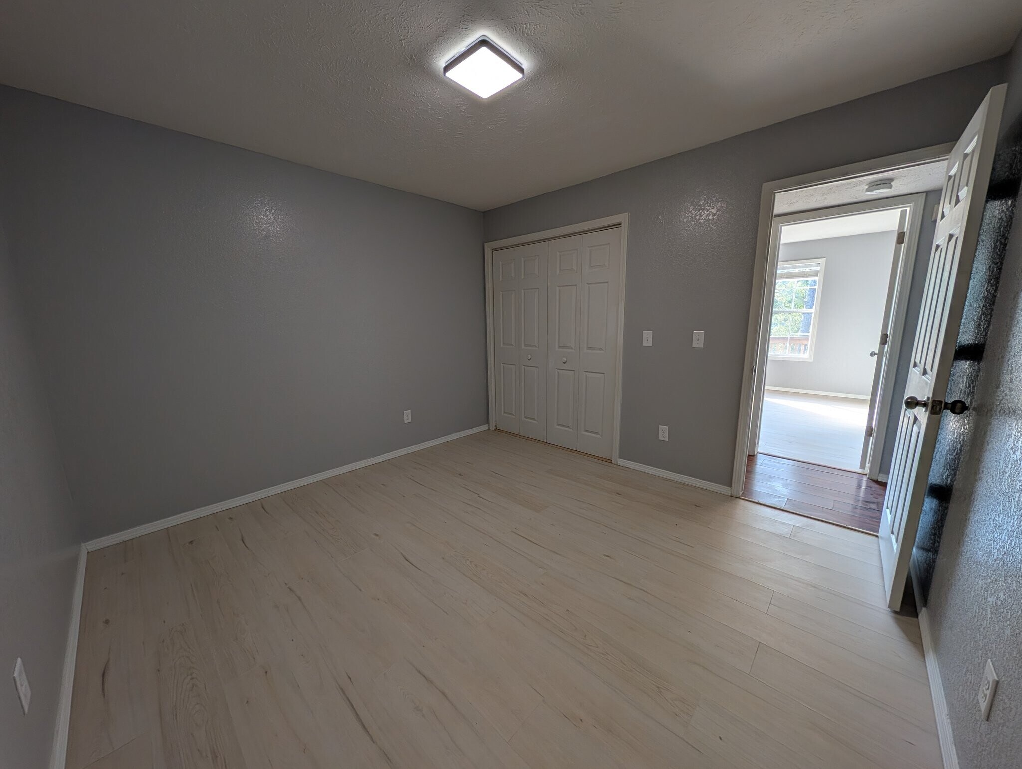 Building Photo - 9755 MO-13