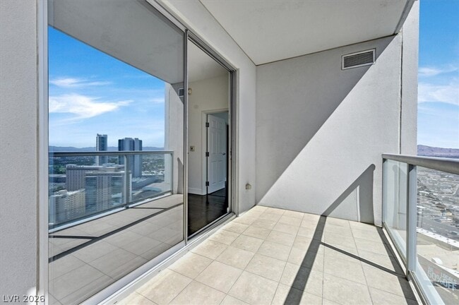 Building Photo - 200 W Sahara Ave