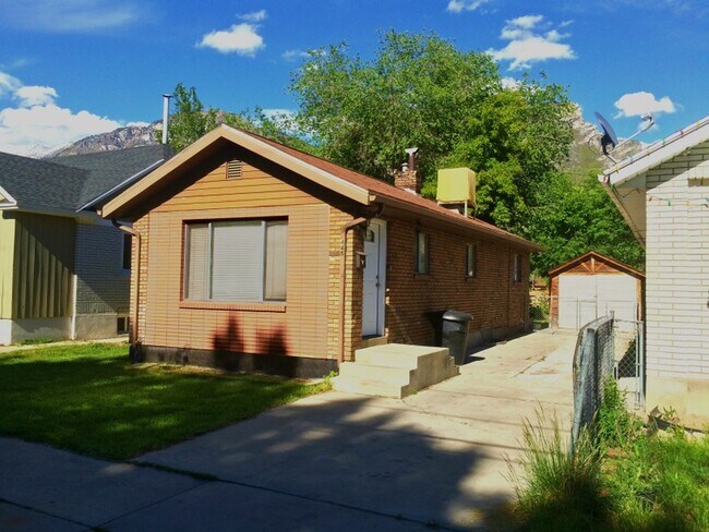 Building Photo - 445 S 600 E