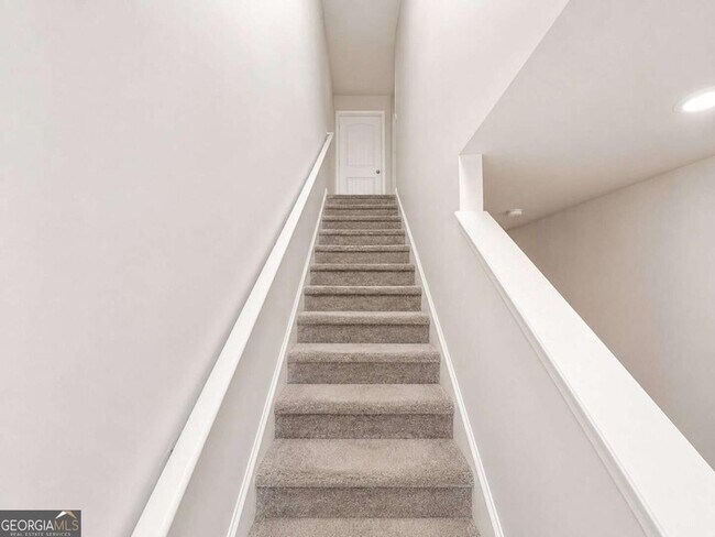 Building Photo - 14 Silverbell Ln NW