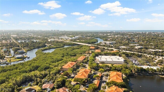 Building Photo - 8735 River Homes Lane