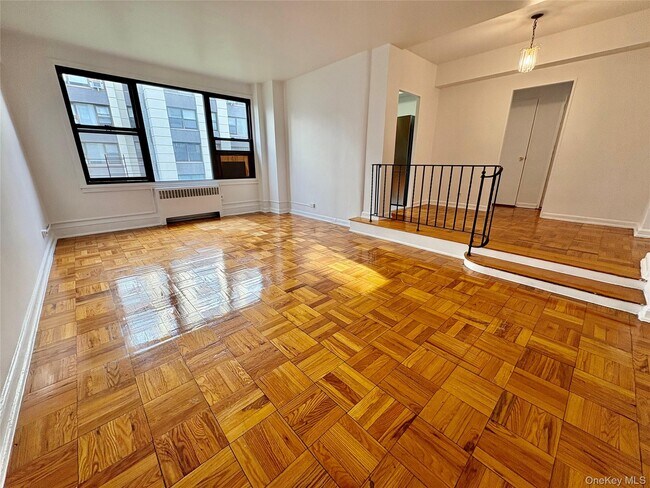 Building Photo - 98-41 64th Rd