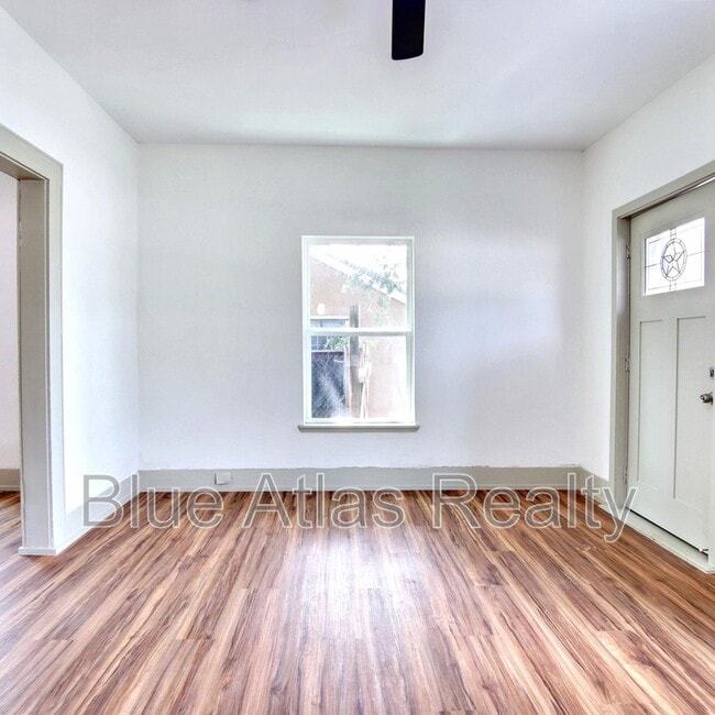 Building Photo - 2934 Purington Ave