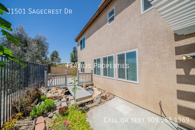 Building Photo - 31501 Sagecrest Dr