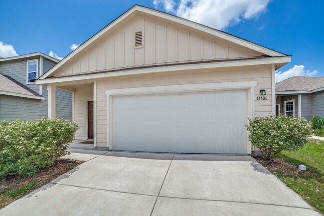 Building Photo - 14426 Elkhorn Crest