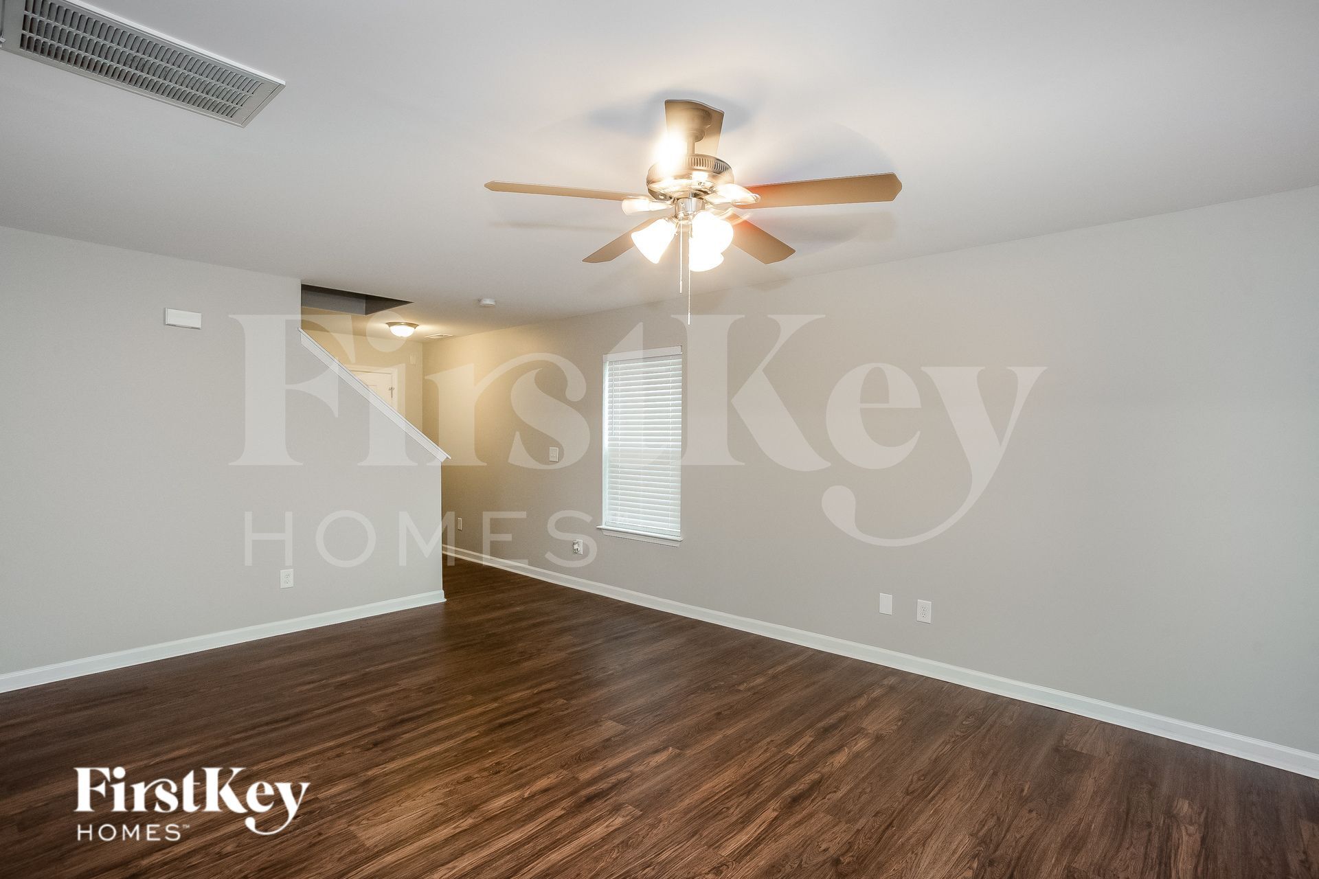 Building Photo - 4944 Rockwood Rd