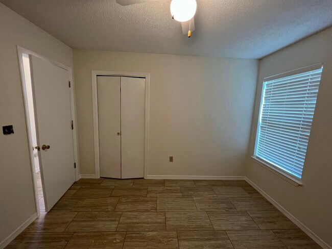 Building Photo - 71 Olde Cypress Cir NW