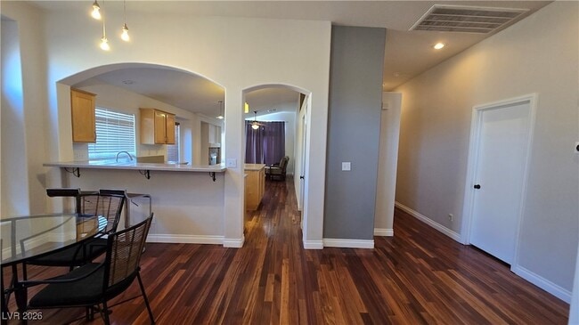 Building Photo - 10809 Armitage Ave