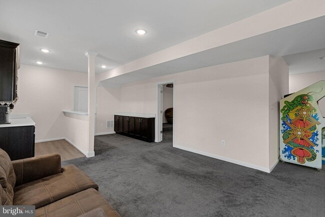 Building Photo - 9308 Doreen Ct