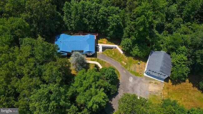 Building Photo - 13495 Budds Creek Rd