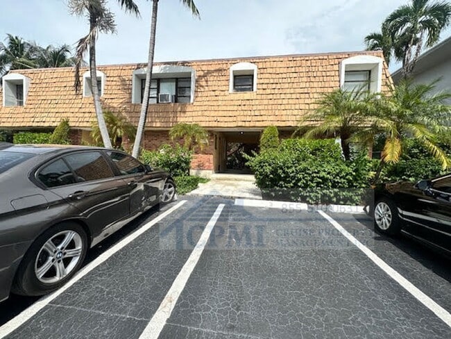 Interior Photo - 100 Isle of Venice Ft. Lauderdale, FL 33301