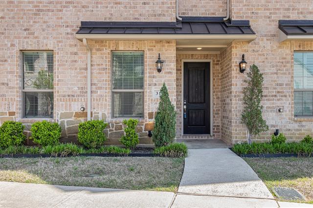 Building Photo - 315 Ferndale St