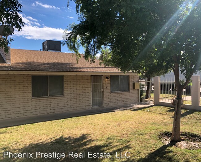 Building Photo - 6027-6041 N 23rd Ave