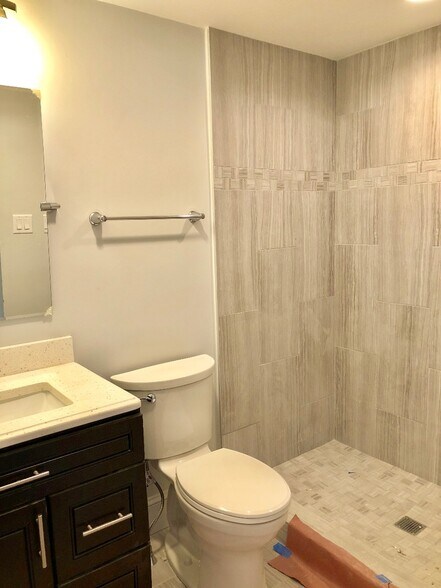 Building Photo - 93 Grant St