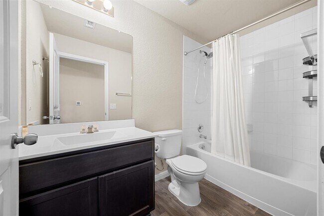 Building Photo - 10905 Ukaoma Wy