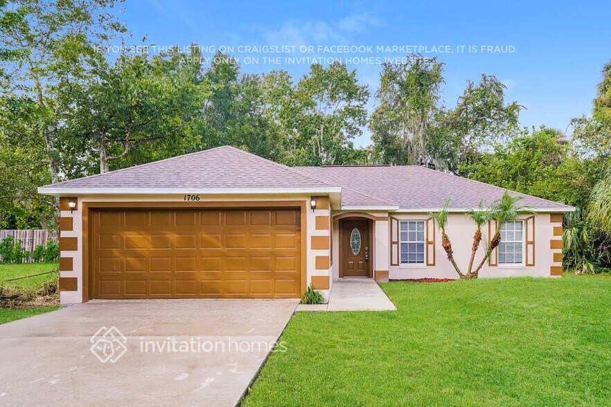 Primary Photo - 1706 Palm Rd