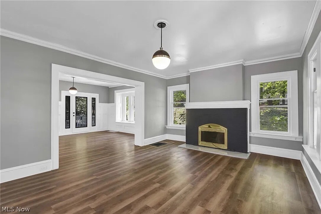 Building Photo - 2231 Bellfield Ave