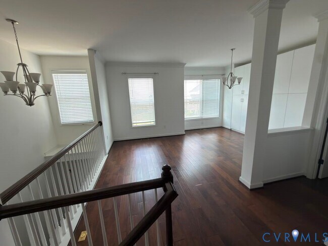 Building Photo - 11403 Hayloft Ln