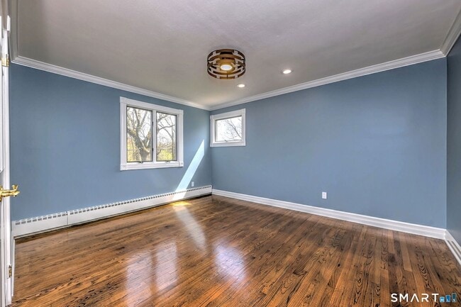 Building Photo - 31 Shawnee Rd