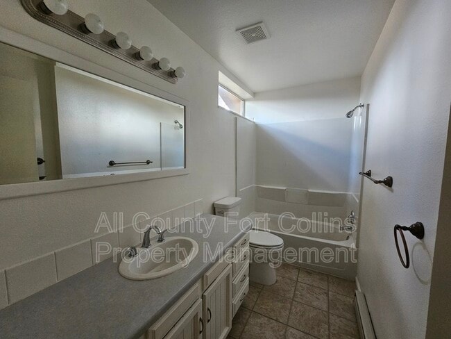 Building Photo - 2625 Adobe Dr