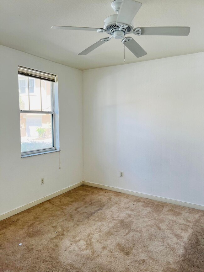Building Photo - 441 Amador Ln