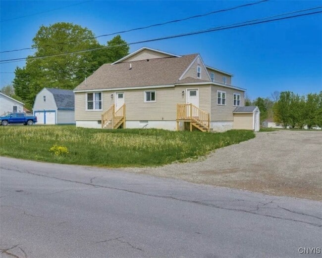 Building Photo - 276 Lakeshore Rd