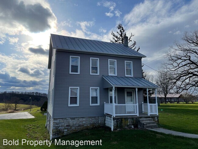 Primary Photo - 3 br, 1.5 bath House - 76 Host Church Rd.