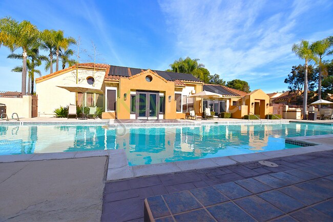 Building Photo - Rancho Bernardo condo| Villa Taviana | Poway School District|