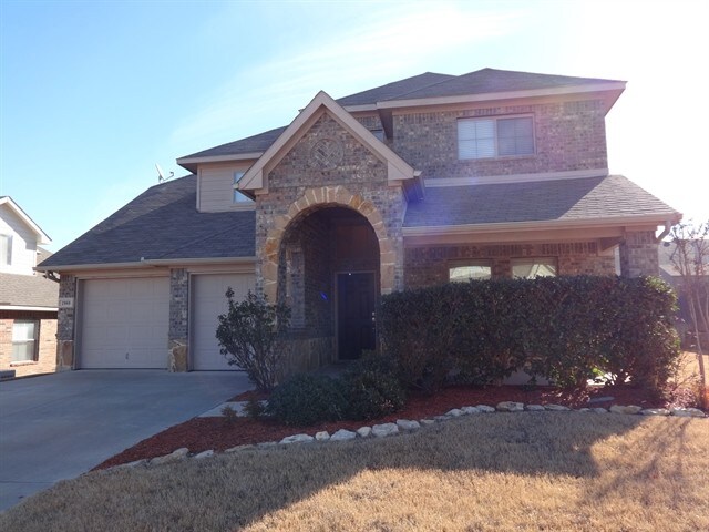 Building Photo - 2969 Lakeview Cir