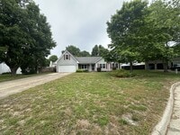 Building Photo - 1317 Fernham Ln