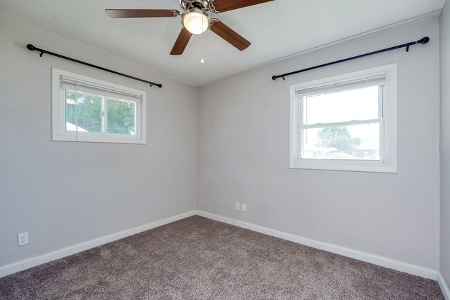 Building Photo - 346 Lawver Ln