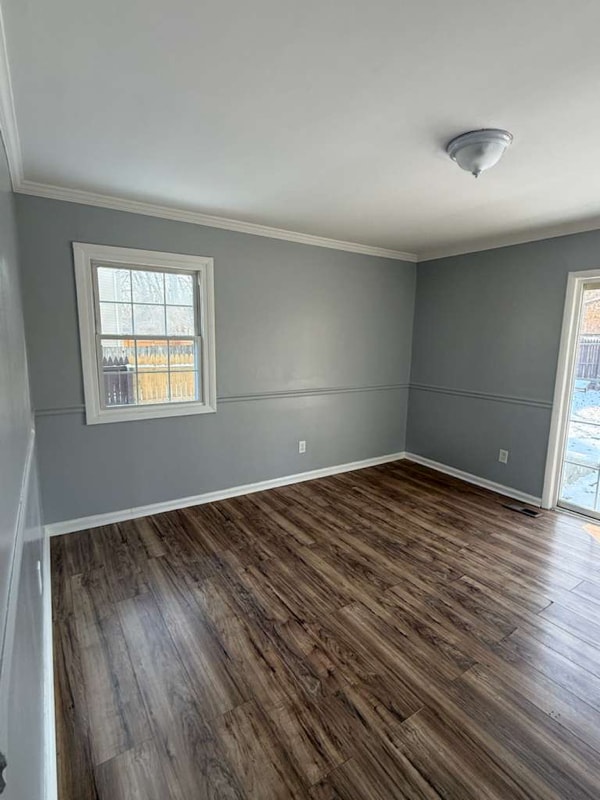 Building Photo - 1439 Charlestown Dr