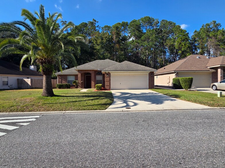 Building Photo - 3867 Chapelgate Rd