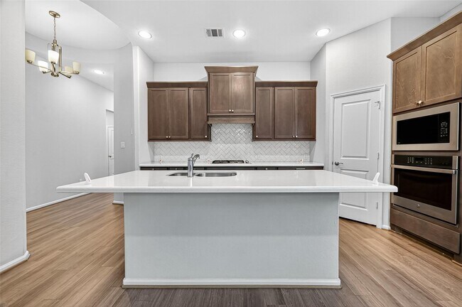 Building Photo - 10535 Cecilia Star Ln