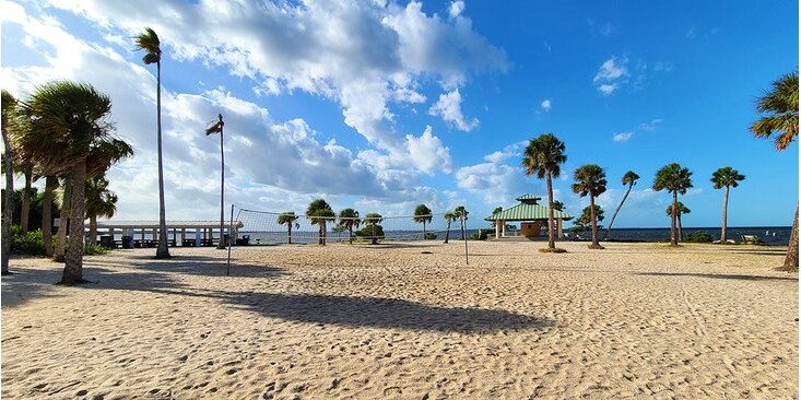 Sunset Beach - 1250 S Pinellas Ave