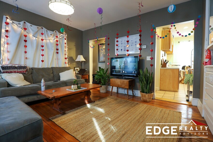 Building Photo - 15 Hallam St