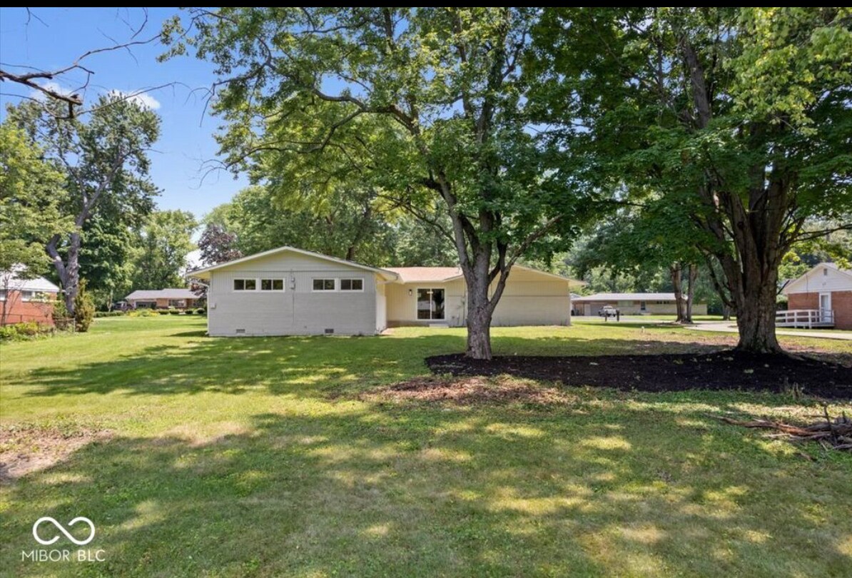Building Photo - 6326 Forest View Dr