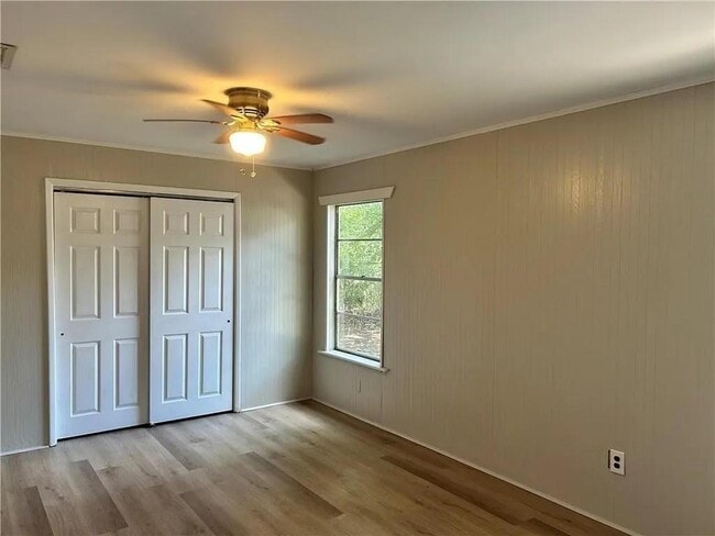 Building Photo - 643 Gehrig Ave