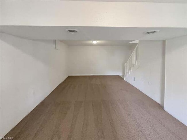 Building Photo - 7395 Cortney Glen Ln