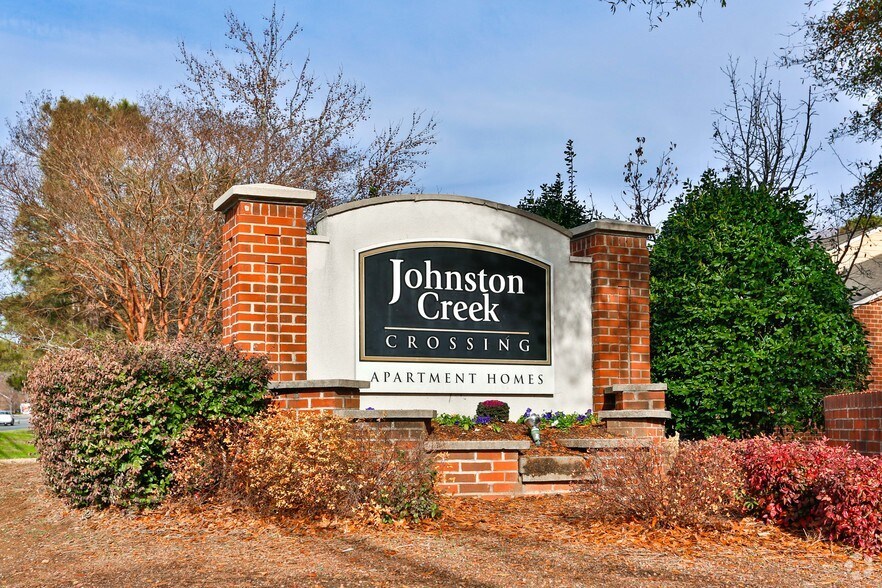 Johnston Creek Crossing 10310 Cedar Trail Ln Charlotte NC 28210