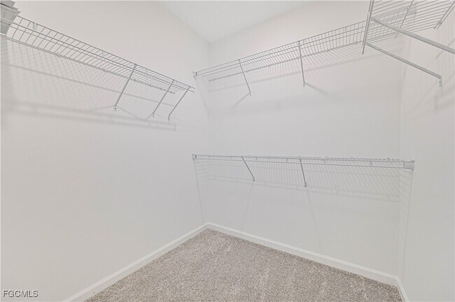 Building Photo - 13011 Luminary Wy