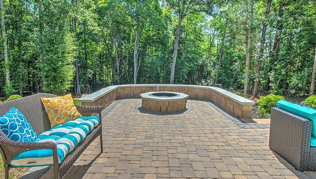 Building Photo - 2205 Cakebread Court