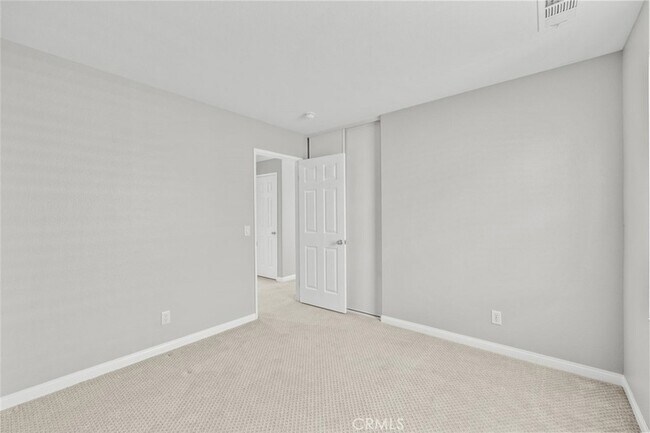 Building Photo - 2658 Greenwood Ct