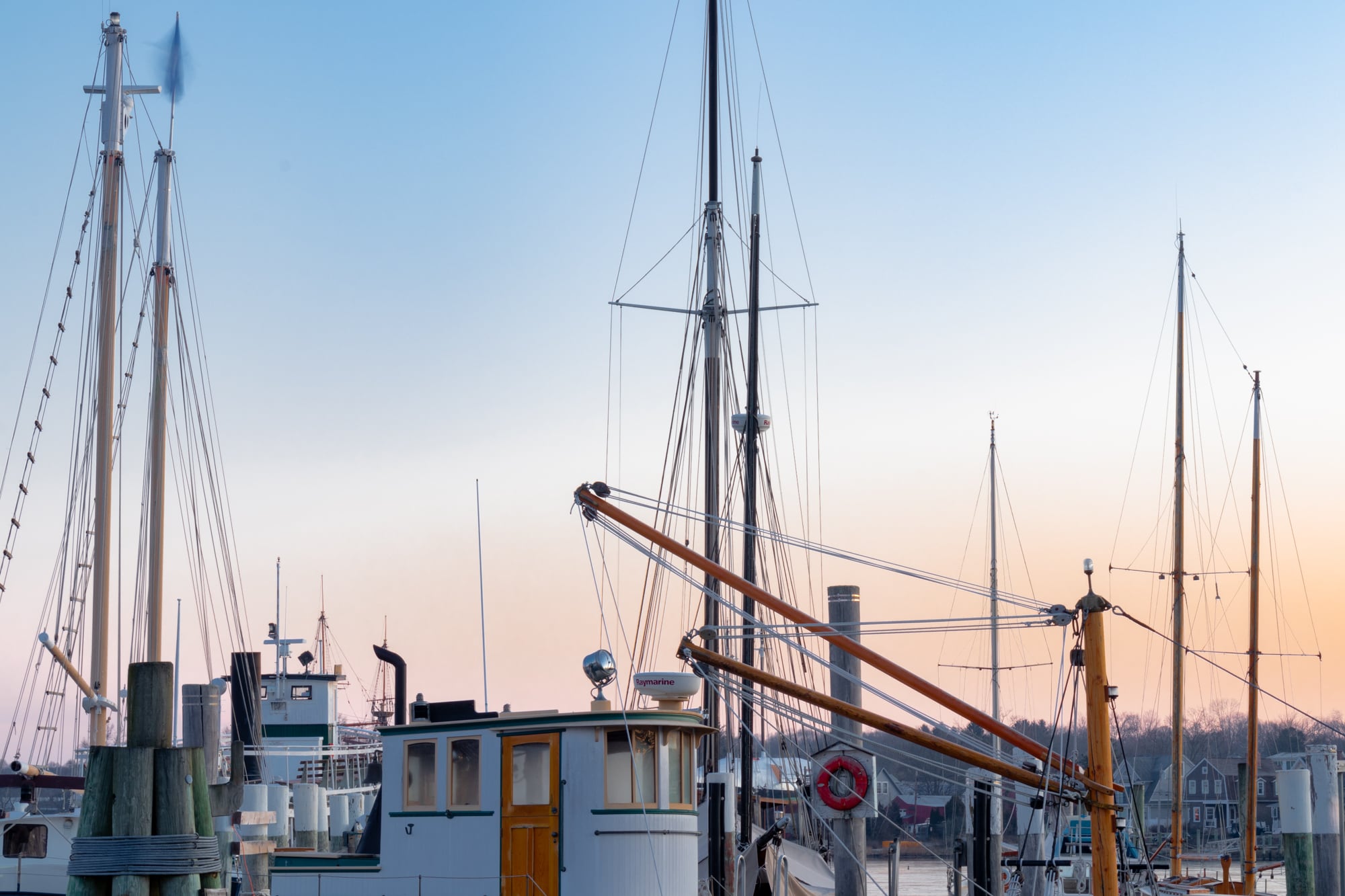 Building Photo - 36 Pequotsepos Rd