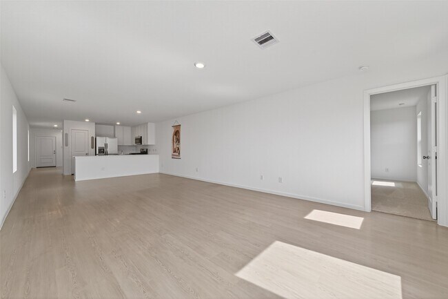 Building Photo - 6274 Alder Crk Dr